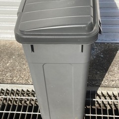 使わなくなったゴミ箱 その３の画像
