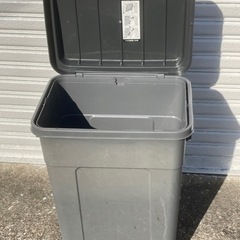 使わなくなったゴミ箱 その３の画像
