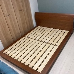 ダブルベッド→【お取引完了】