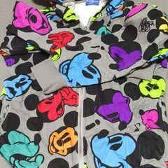 ディズニー　パーカー　150サイズの画像