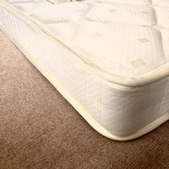 シングルベッド　スプリングマットレス無料でお譲りします！の画像