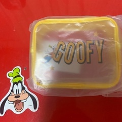 ディズニーストア　グーフィークリアポーチ
