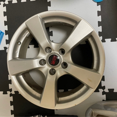 OZタイヤホイール(17インチ 7.5J PCD 114.3)の画像