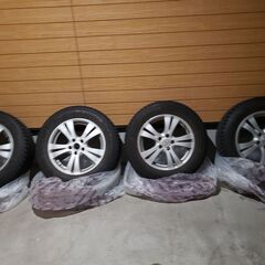 スタッドレスタイヤ　ブリヂストン　225/65R17