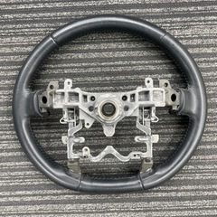 プリウス30♻️ZVW30♻️純正ハンドル【送料無料❗️】