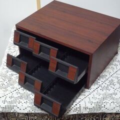引き出し型カセットテープケースの画像