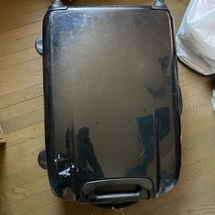 キャリーケースの画像