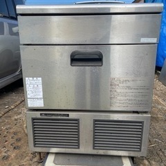 訳あり！格安！ダイワキューブアイス製氷機売ります！