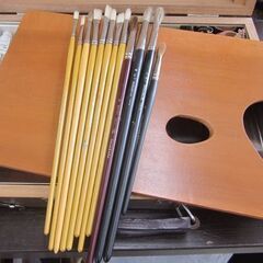 油絵道具セット 文房堂油絵具 筆12本 木製ケース 油壺 パレット ナイフ 画材 札幌市北区屯田の画像
