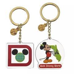 WDW50周年グッズ ミッキー キーホルダー・キーチェーン クリアプレートの画像