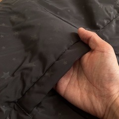 美品❗️黒ベビー防寒　抱っこ紐ケープ の画像