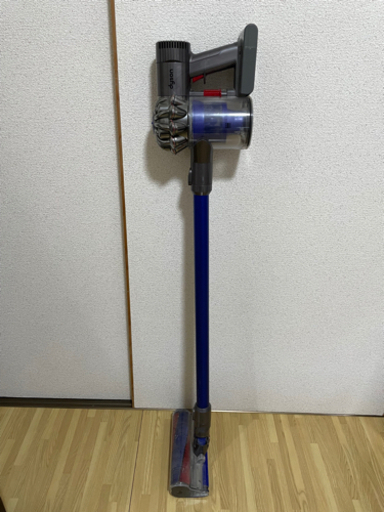 Dyson クリーナー　　DC74