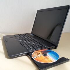 品川様　Windows11 ☆SSD搭載で快適☆ SONY VAIO　i5　Wi-Fi　カメラ　マルチ　テンキー付きの画像