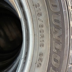 (バリ山)215/60R16 スタッドレス4本　１６インチ　冬タイヤ　ミニバンの画像