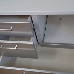 ニトリ　3枚扉キッチンボード　Nバンダ【愛品倶楽部柏店　問い合わせ番号 151-007171 002】 の画像