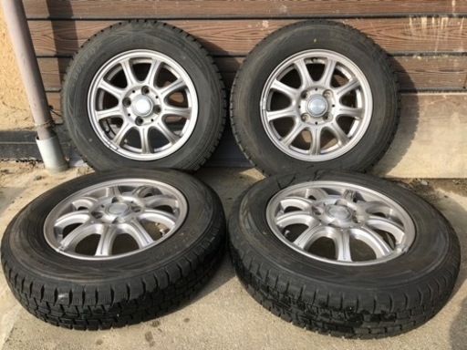 スタッドレスタイヤ　ダンロップ145/80R13