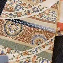 お引き取り先決定　着物帯差し上げます
