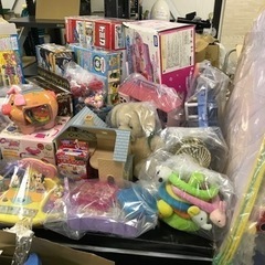 【11/19(金) ガレージセール】お子様必見！！おもちゃ祭り！！の画像