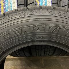 新品 2021年製 GOODYEAR ICENAVI7 175/70R14 14インチ スタッドレス 4本 シエンタ ポルテ カローラフィールダー等　(MTN95)クレジットカード QRコード決済可能の画像