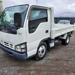ISUZU　エルフ　ダンプ