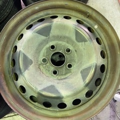 トヨタラクティス純正ホイール