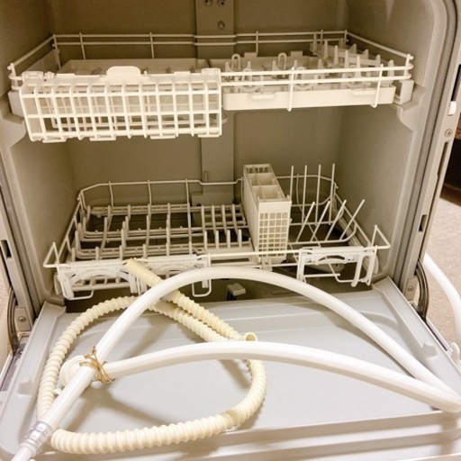 Panasonic 食器洗い乾燥機　NP-TA4   美品！！