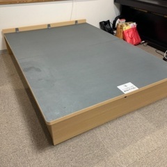 ニトリ　縦跳ね上げ式ダブルベットの画像