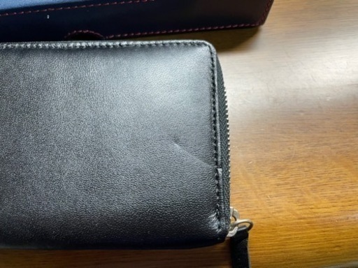 トミー　長財布