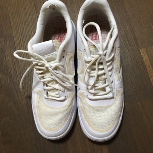 NIKE スニーカー