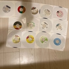 レゲエレコード100枚　1枚500〜5000円の市場　価値の画像