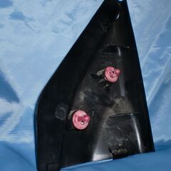 ジムニーJB23W　助手席ドアミラーガーニッシュ　事故車修理等にの画像