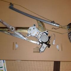 ジムニーJB23W　助手席レギュレーター関係　事故車修理等に