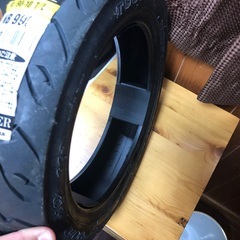80/90-10    V125にの画像