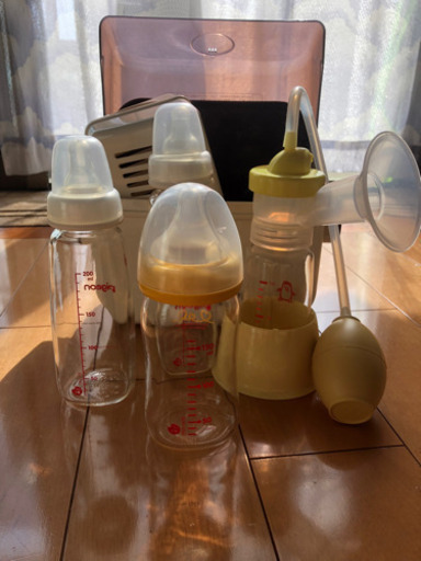 哺乳瓶　搾乳器　電子レンジ煮沸消毒