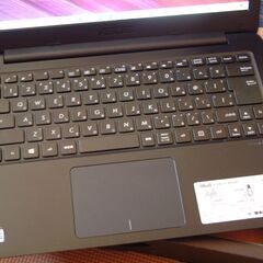 ASUS E402Y ノートパソコン Win10 Home 4GB SSD 237GB 14インチ PC ★中古品★の画像