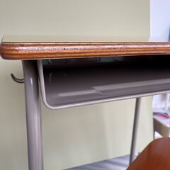 【在庫59セット】ネコス製・学習机セット（学校机 + 学習椅子）★千葉市内直接お渡しの画像