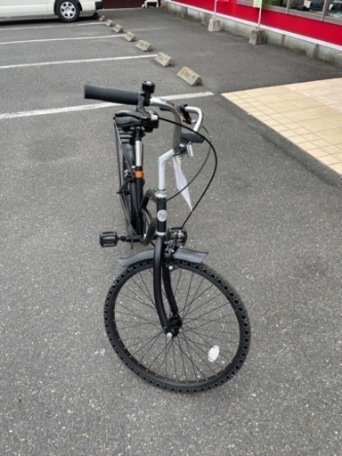 【お値下げ中！！】★249　EASY　自転車　ビーチクルーザー　ノーパンクタイヤ　黒　【リサイクルマート鹿児島宇宿店】