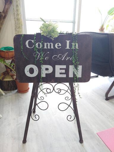 OPEN、CLOSED 立て看板　鉄製　アンティーク加工