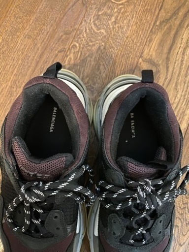 BALENCIAGA バレンシアガ　トリプルS