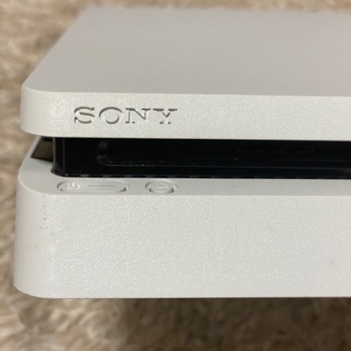 PS4本体　ソフトセット　コントローラー２つ