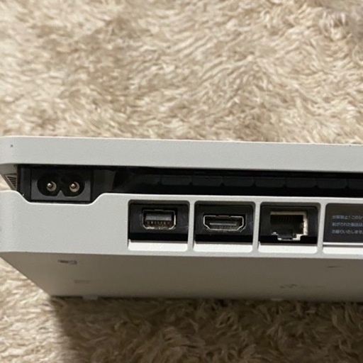 PS4本体　ソフトセット　コントローラー２つ