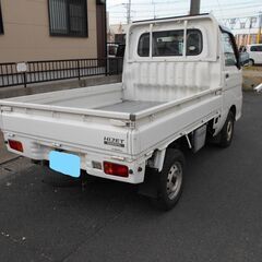24年式　ハイゼットトラック　5速！！！の画像