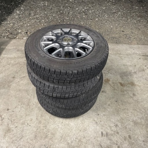 スタッドレス　145/80R13 ワゴンRなど　スリップサイン上から溝4mm