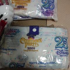 未使用品含むディズニーランド２００９カウントダウン限定のバッグセットの画像