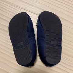 【未使用13.5㎝】紺のリボンシューズの画像