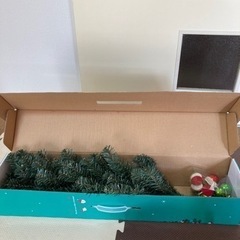 🎄🎄値下げしました！！クリスマスツリー　90㎝（ツリー本体のみ）の画像
