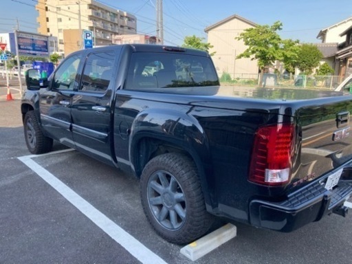 2007年〜　GMCシエラ　シルバラード　ハードトノカバー　スナッグトップ