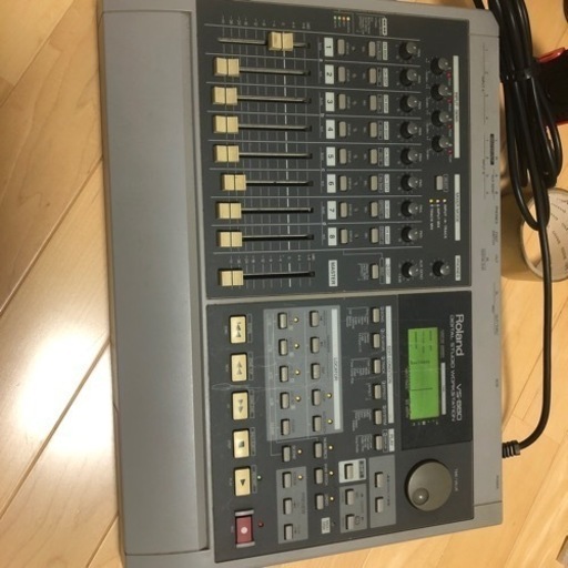 ローランドvs880