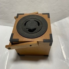 和風、レトロ、アンテーク、木製手提小物入れの画像