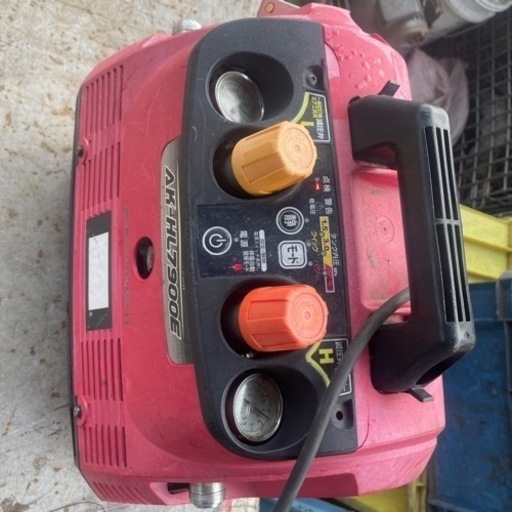 コンプレッサー